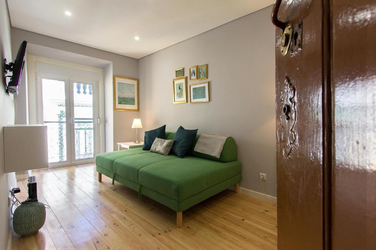 Bairro Alto Elegant By Homing Apartment ลิสบอน ภายนอก รูปภาพ